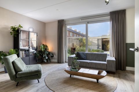 Pieter Florisstraat 36