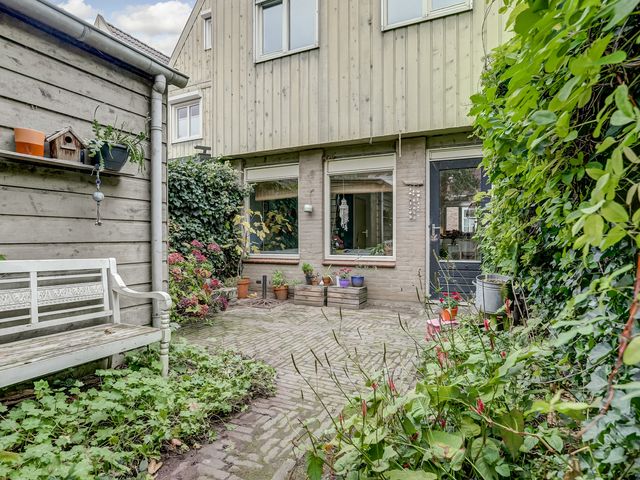 Foto van Zusters van Orthenpoort 16