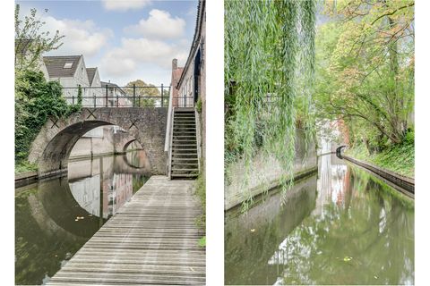 Zusters van Orthenpoort 16