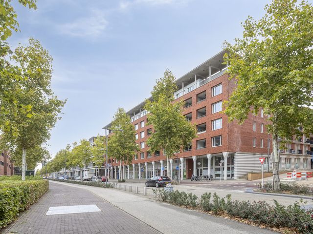 Foto van Onderwijsboulevard 640