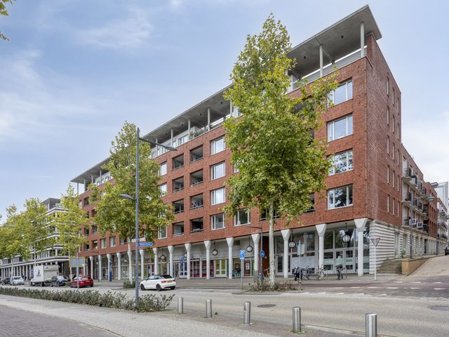 Foto van Onderwijsboulevard 640