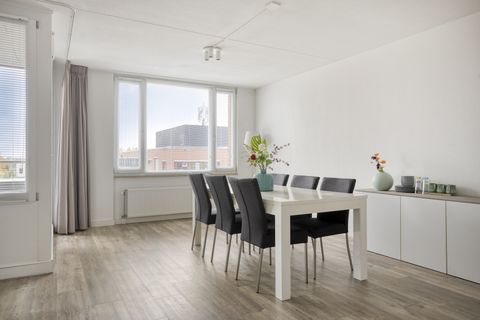 Onderwijsboulevard 640