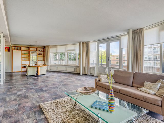 Foto van Pettelaarseweg 180G