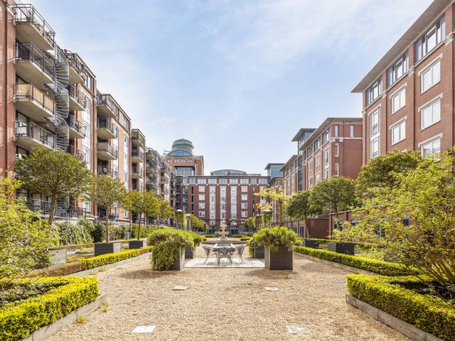 Foto van Leeghwaterlaan 21