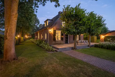 Dijkstraat 1