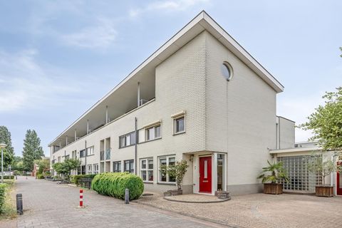 Schout van Herenthalsplein 23