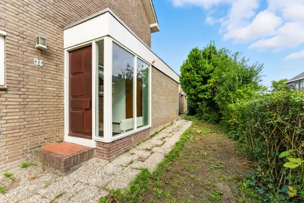 Laan van Spieringshoek 2, SCHIEDAM