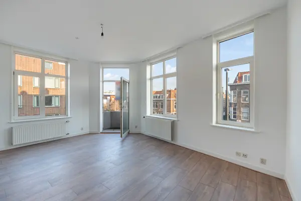 Straatweg 53A, ROTTERDAM
