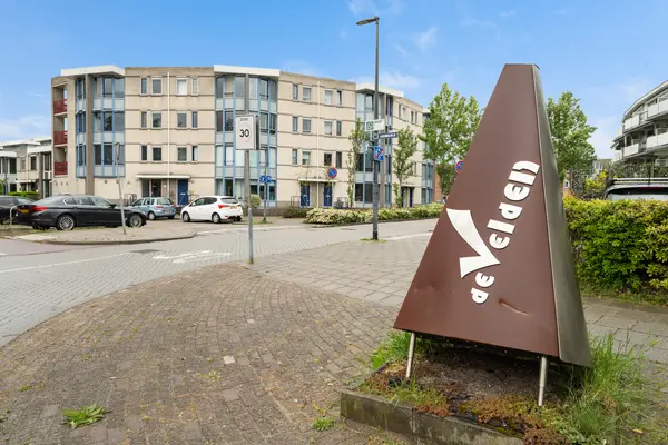 De Velden 220, SCHIEDAM