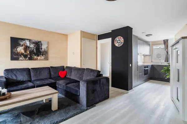 De Velden 220, SCHIEDAM