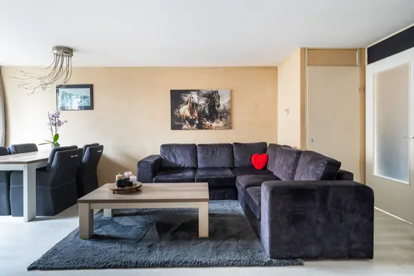 De Velden 220, SCHIEDAM