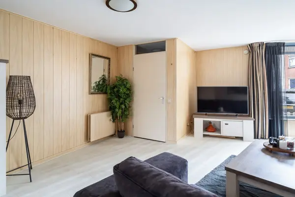 De Velden 220, SCHIEDAM