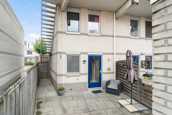 De Velden 220, SCHIEDAM
