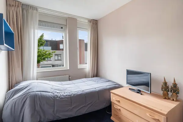 De Velden 220, SCHIEDAM