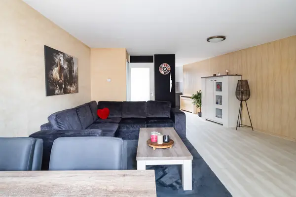 De Velden 220, SCHIEDAM