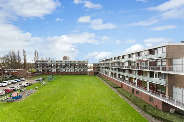 Einthovenstraat 76, VLAARDINGEN
