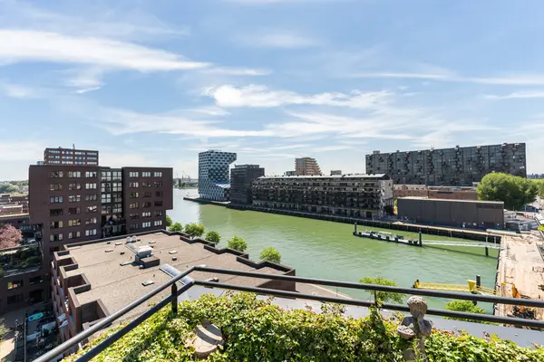 Sint-Jobskade 132, ROTTERDAM