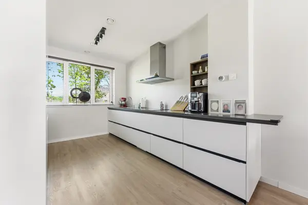Pieter van den Hoogenbandstraat 12, SCHIEDAM