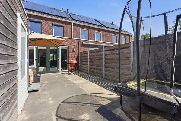 Pieter van den Hoogenbandstraat 12, SCHIEDAM