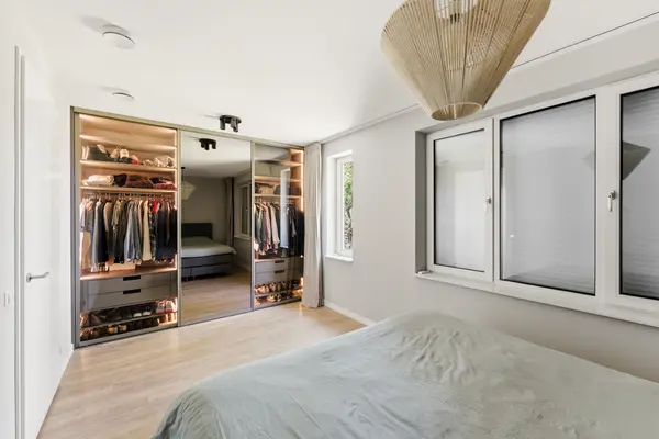 Pieter van den Hoogenbandstraat 12, SCHIEDAM