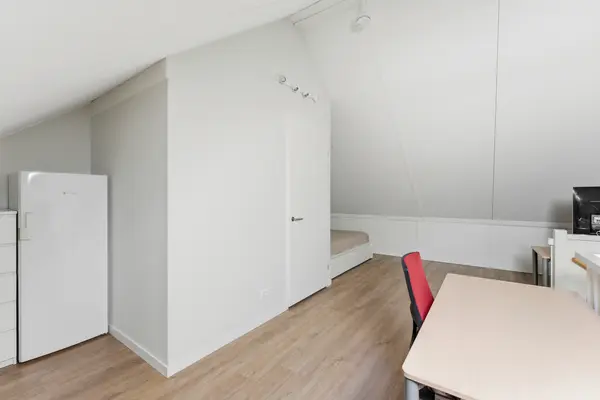 Pieter van den Hoogenbandstraat 12, SCHIEDAM