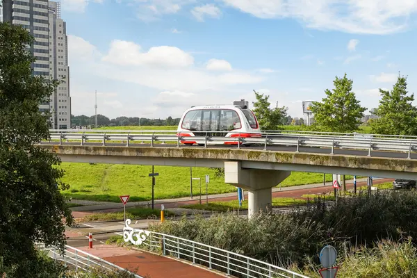 Rodinrade 98, CAPELLE AAN DEN IJSSEL