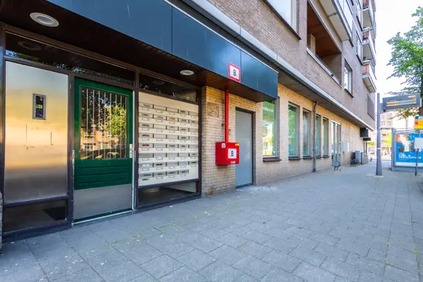 Lange Hilleweg 372, ROTTERDAM