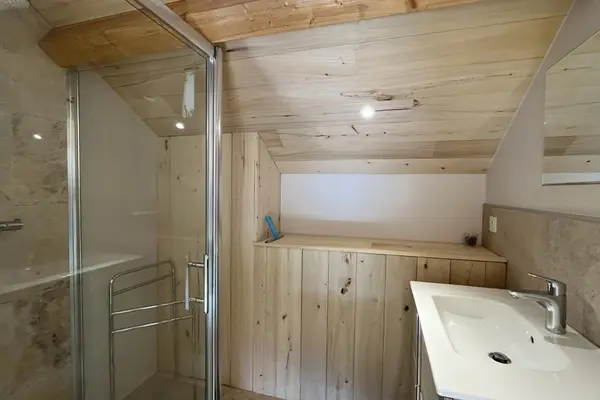 9 rue Creuse , LA CELLE EN MORVAN