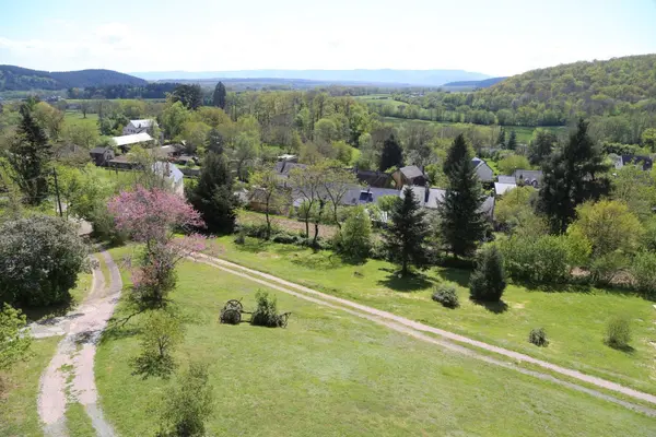 9 rue Creuse , LA CELLE EN MORVAN