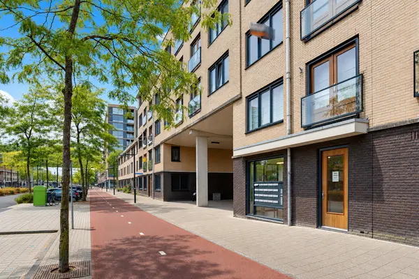 Avenue Carré 184, BARENDRECHT