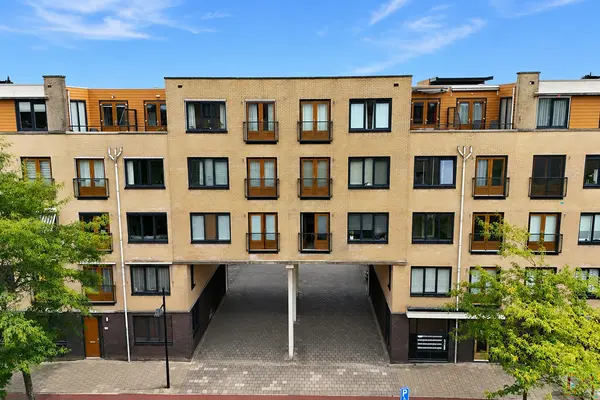 Avenue Carré 184, BARENDRECHT