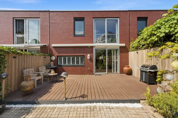 W. Plokkerstraat 36, SPIJKENISSE