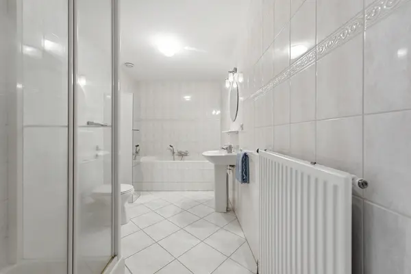 W. Plokkerstraat 36, SPIJKENISSE