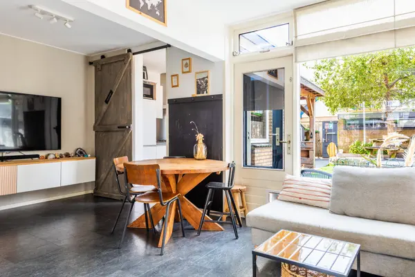 Seringenstraat 12, OUD-BEIJERLAND
