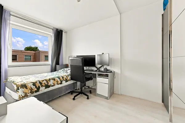 Iwanhof 10, ROTTERDAM