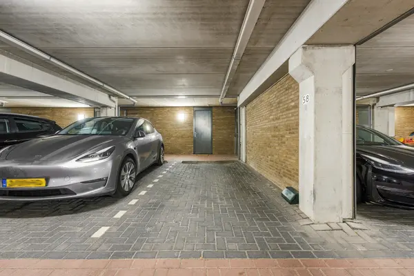 Iwanhof 10, ROTTERDAM