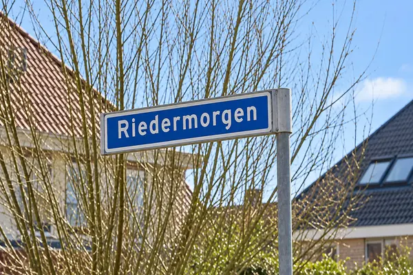 Riedermorgen 1, BARENDRECHT