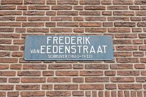 Frederik van Eedenstraat 38, VOORBURG
