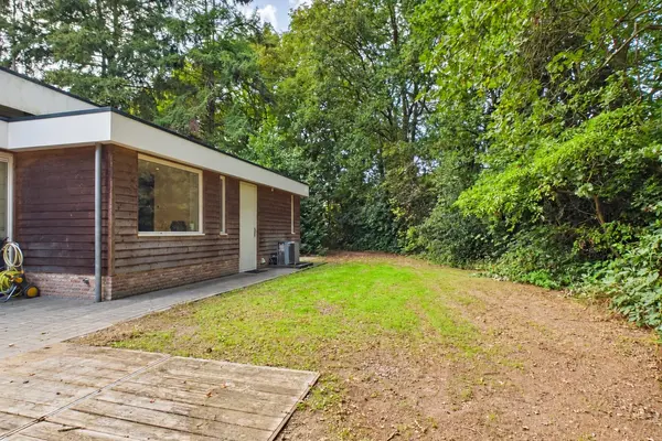 Roosendaalsebaan 30, Schijf