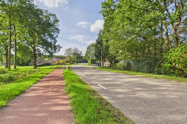 Roosendaalsebaan 30, Schijf