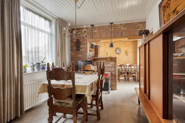 Schubertlaan 33, Roosendaal