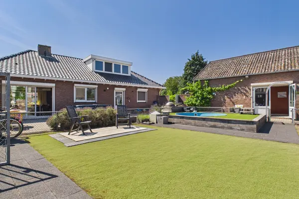 Noorderstraat 76, Sprundel