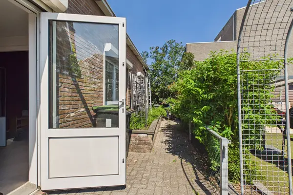 Noorderstraat 76, Sprundel