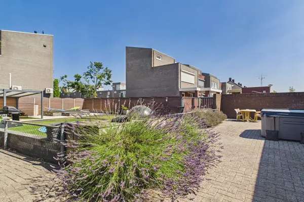 Noorderstraat 76, Sprundel
