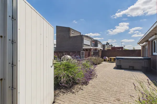 Noorderstraat 76, Sprundel