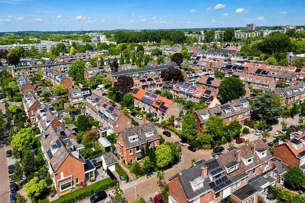 Koningin Emmalaan 38, Leidschendam