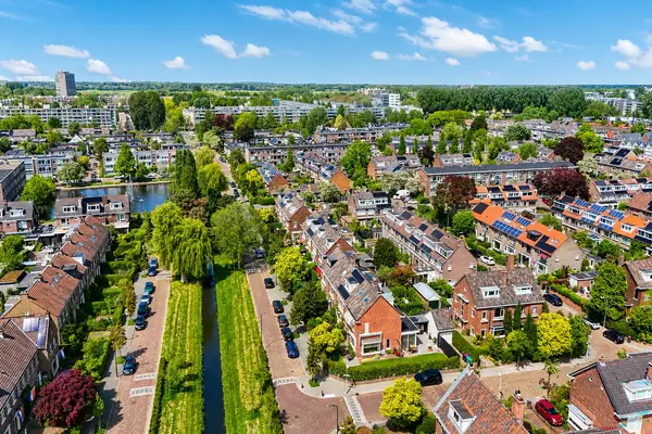 Koningin Emmalaan 38, Leidschendam