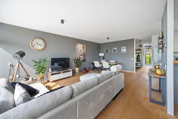 Roomolenstraat 35, Leidschendam
