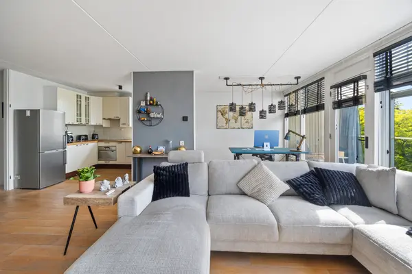 Roomolenstraat 35, Leidschendam