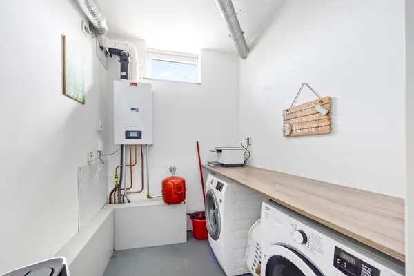 Roomolenstraat 35, Leidschendam